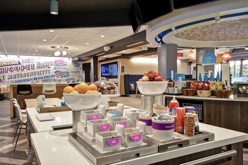 Фото Tru by Hilton Chicopee Springfield