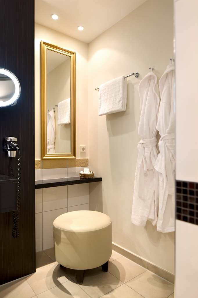 Фото Best Western Plus Arosa Hotel