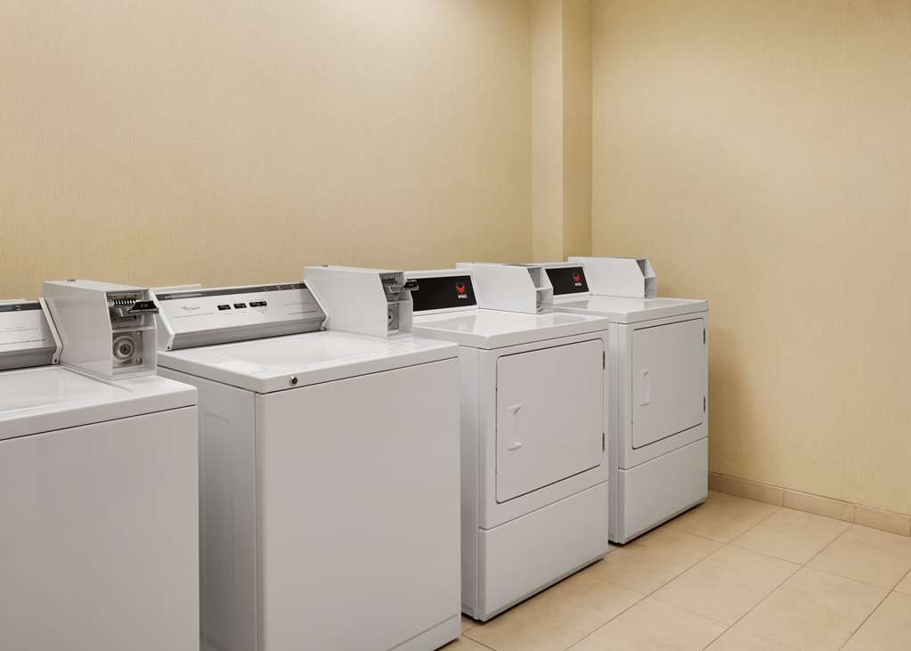 Фото Hilton Garden Inn Dallas Richardson