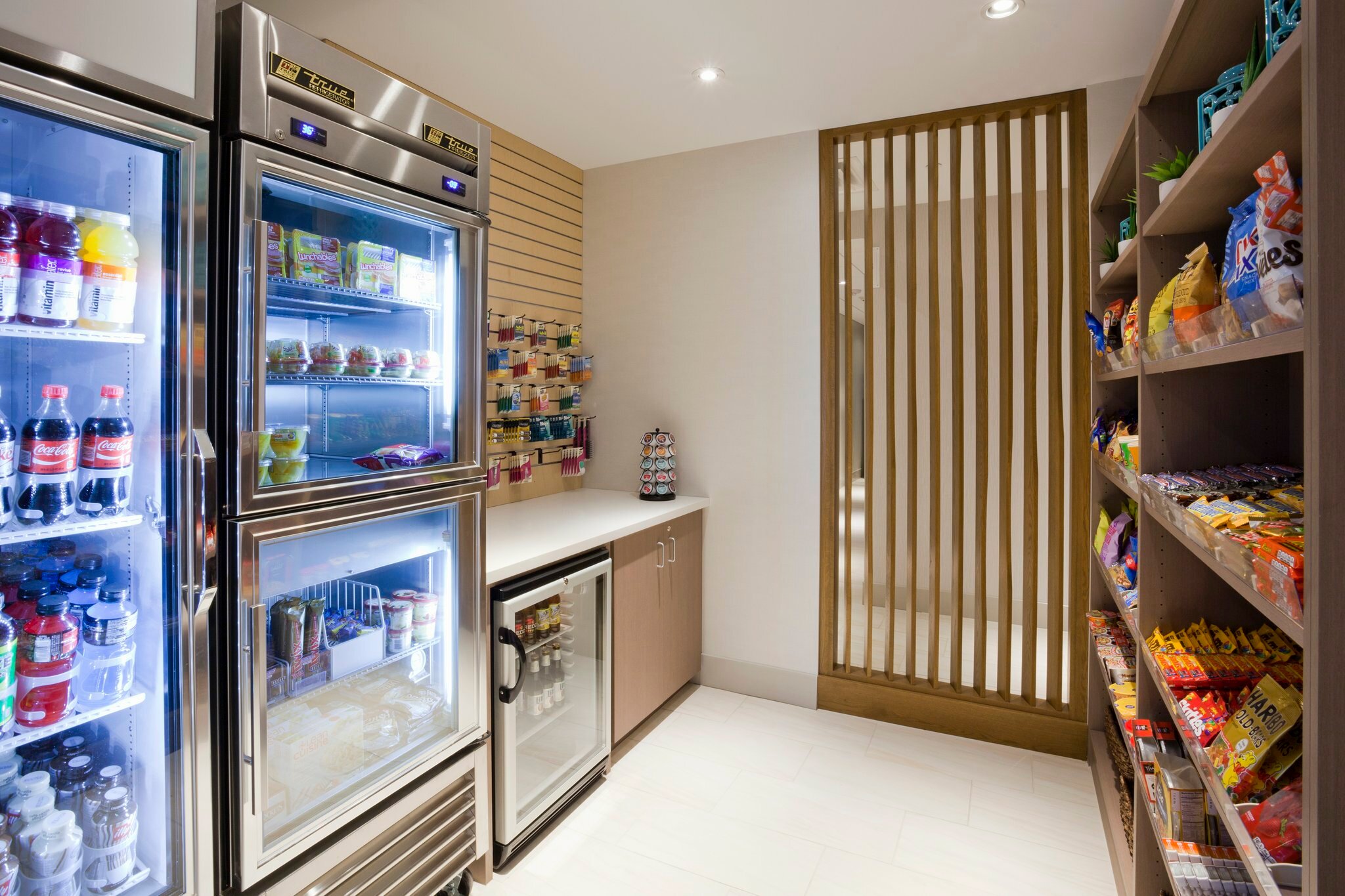 Фото Holiday Inn Express Roseville-St. Paul, an Ihg Hotel