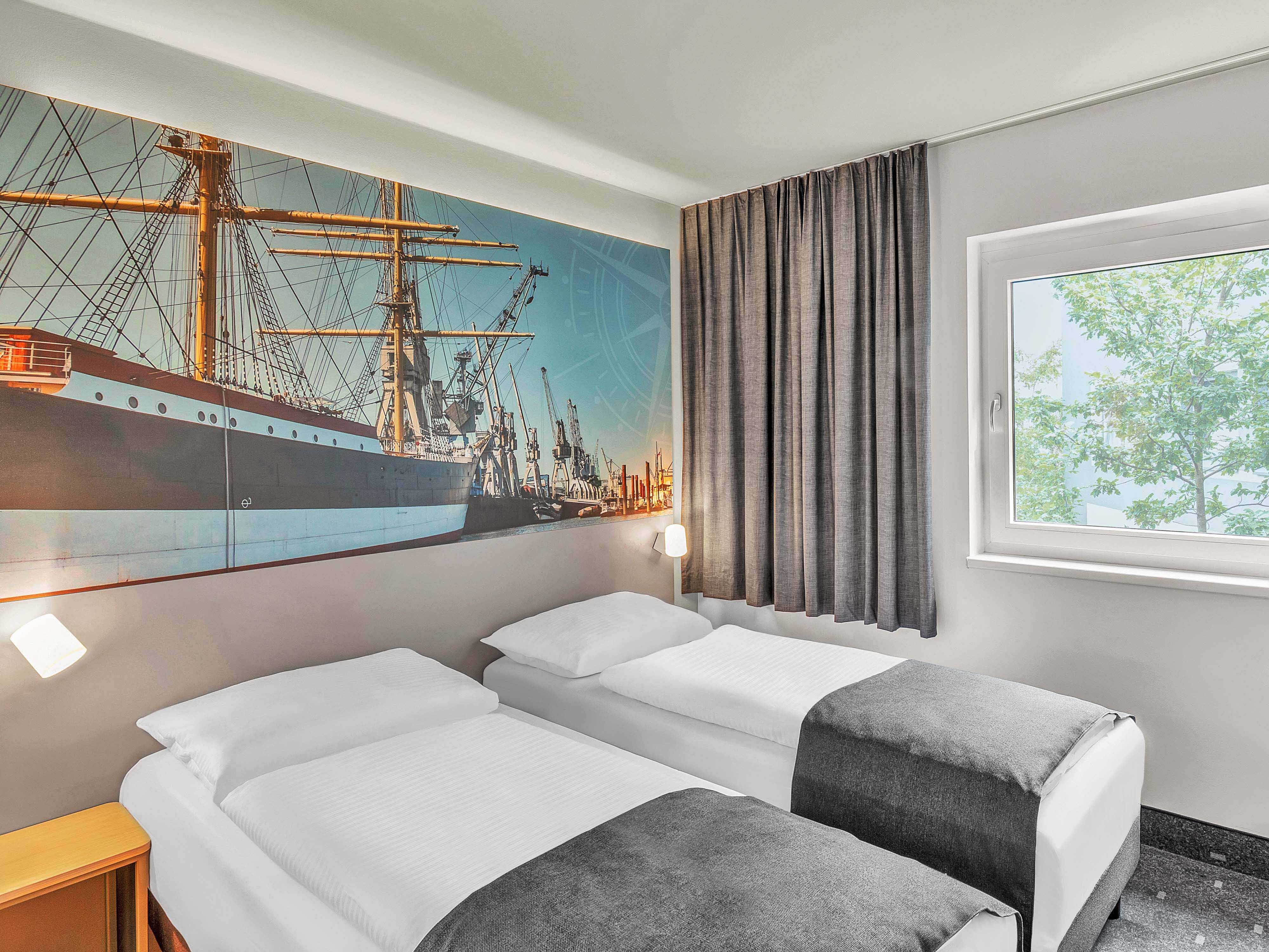 Фото B&b Hotel Hamburg-Harburg