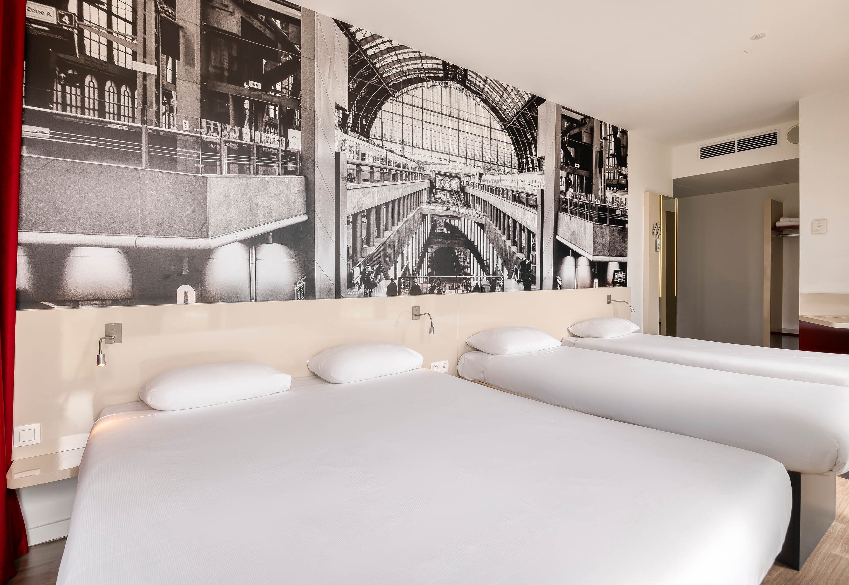 Фото B&b Hotel Antwerpen Zuid