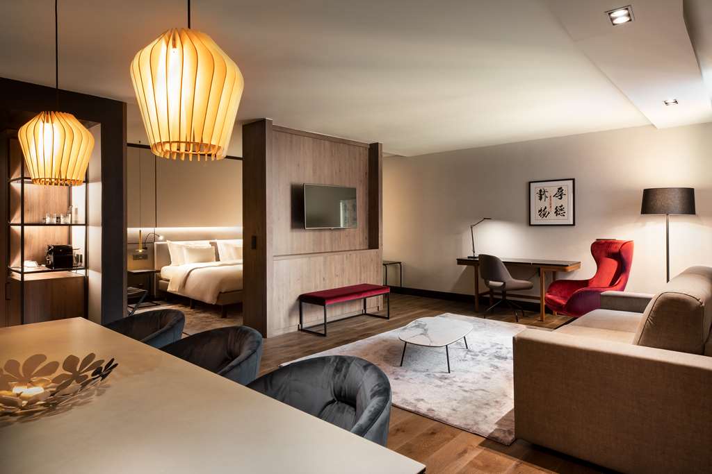 Фото Radisson Collection Hotel, Grand Place Brussels