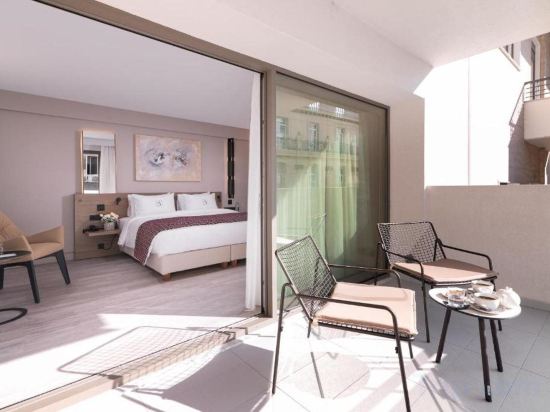 Фото S Hotel Boutique Thessaloniki