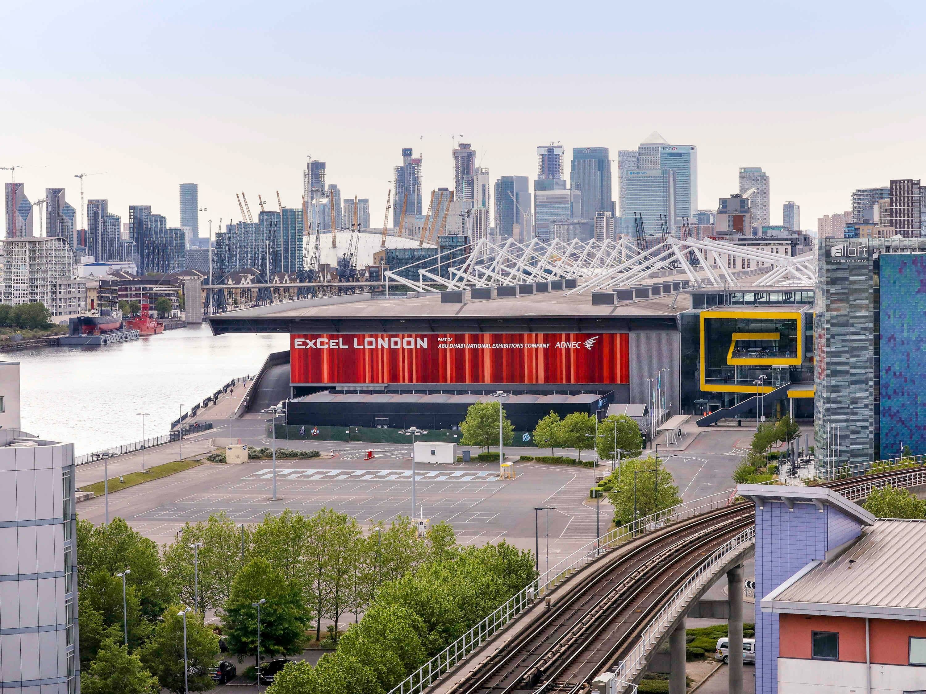 Фото Ibis Styles London Excel