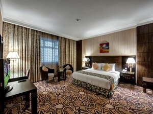 Гостиница Sharjah Palace Hotel