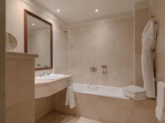 Фото Hotel Napoleon