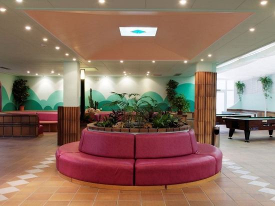 Фото  Checkin Garbí 