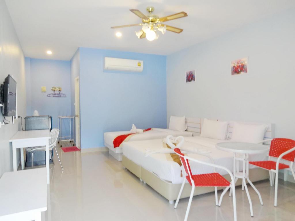 Фото Holland Resort Phuket