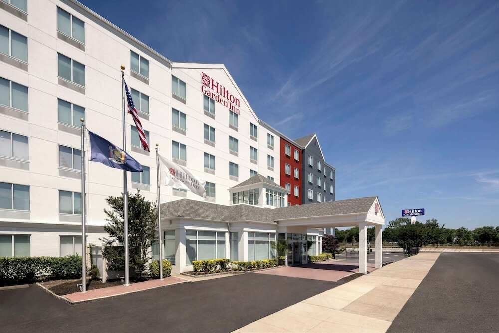 Фото Hilton Garden Inn Queens/JFK Airport