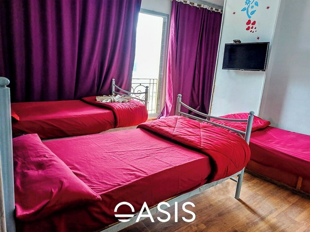Фото Oasis Hotel