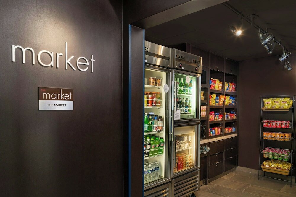 Фото Courtyard by Marriott Sacramento Airport Natomas