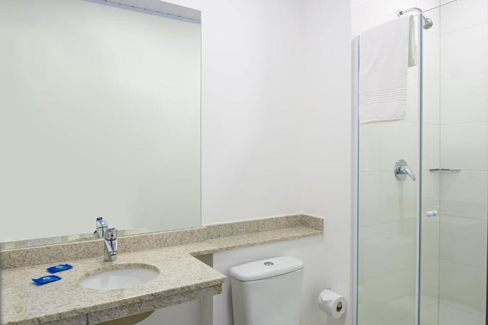 Фото Ibis budget Santos Gonzaga