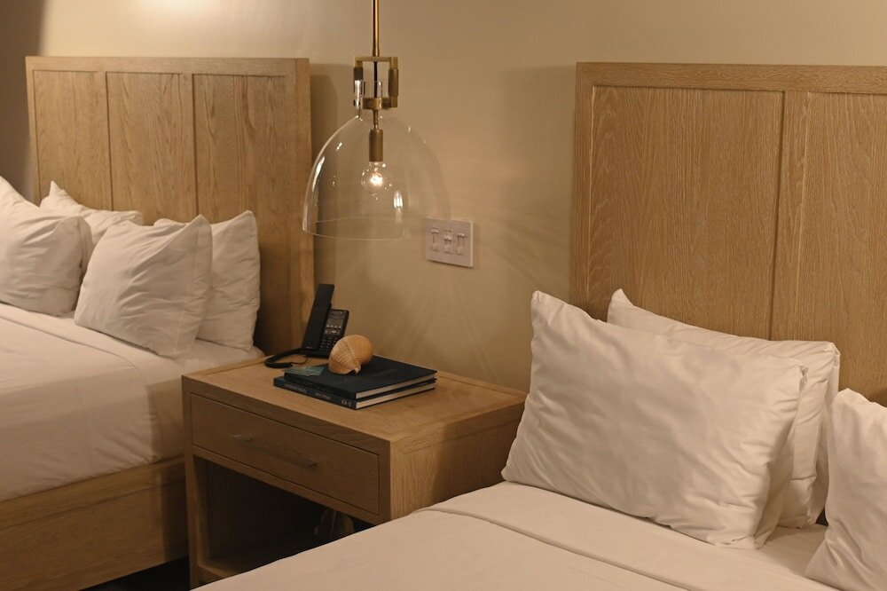 Фото Luxe Sunset Boulevard Hotel