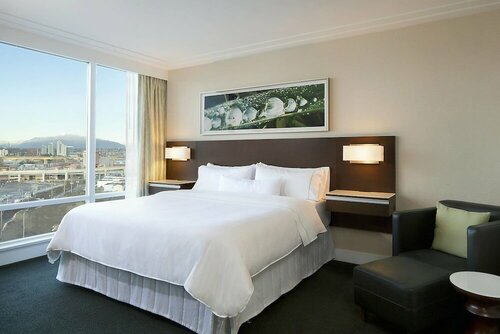 Внешний вид отеля The Westin Wall Centre, Vancouver Airport в Ричмонде, фото 4
