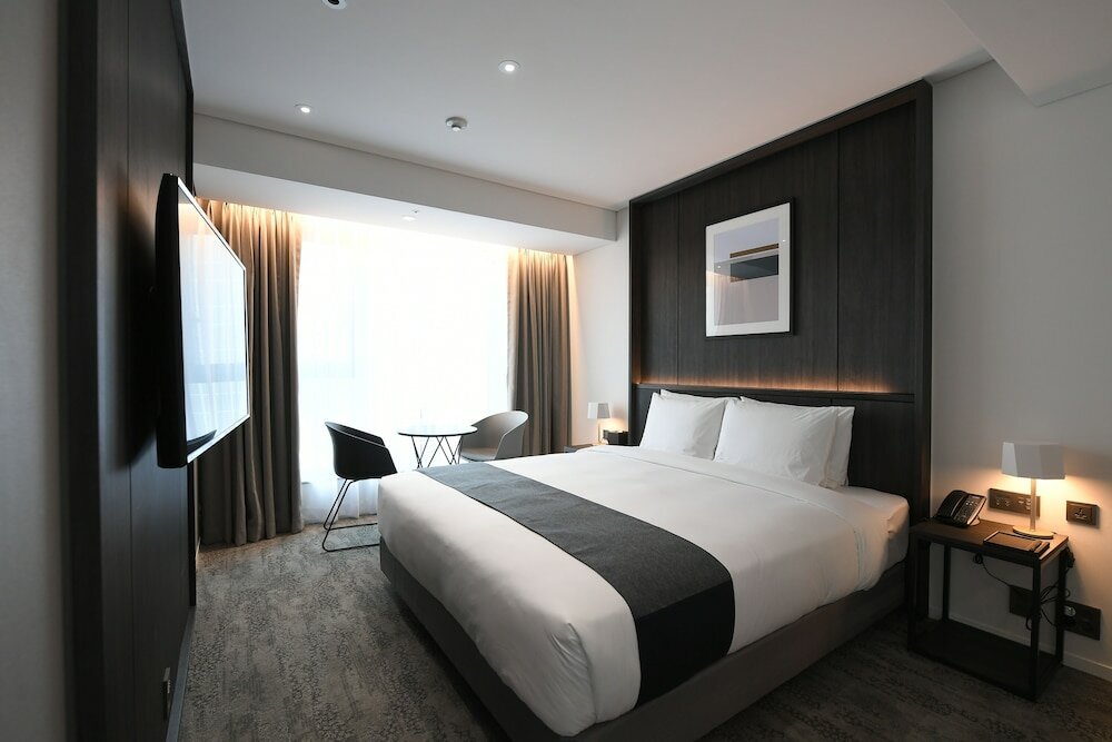 Фото Orakai Daehakro Hotel