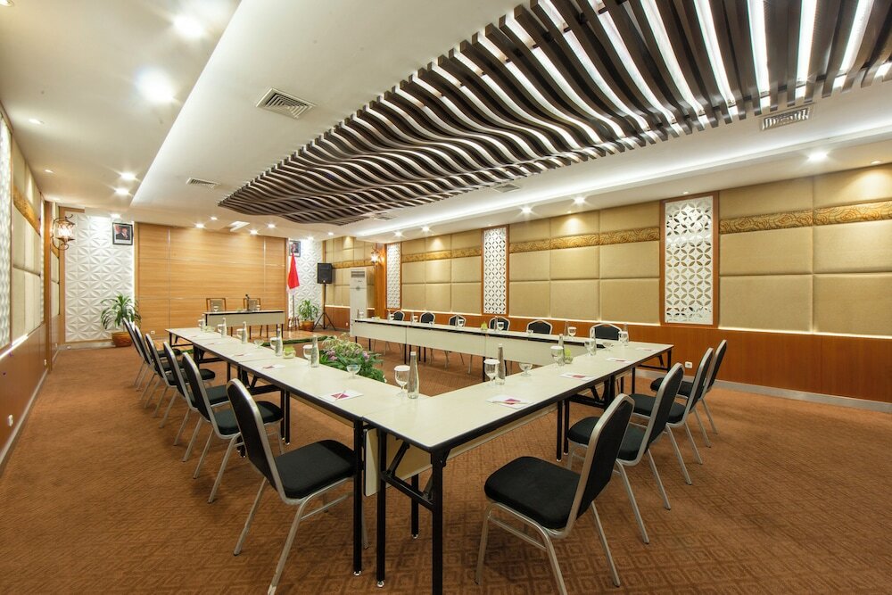 Фото Grand Inna Tunjungan