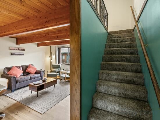 Фото The Yellowstone Hideaway Unit C