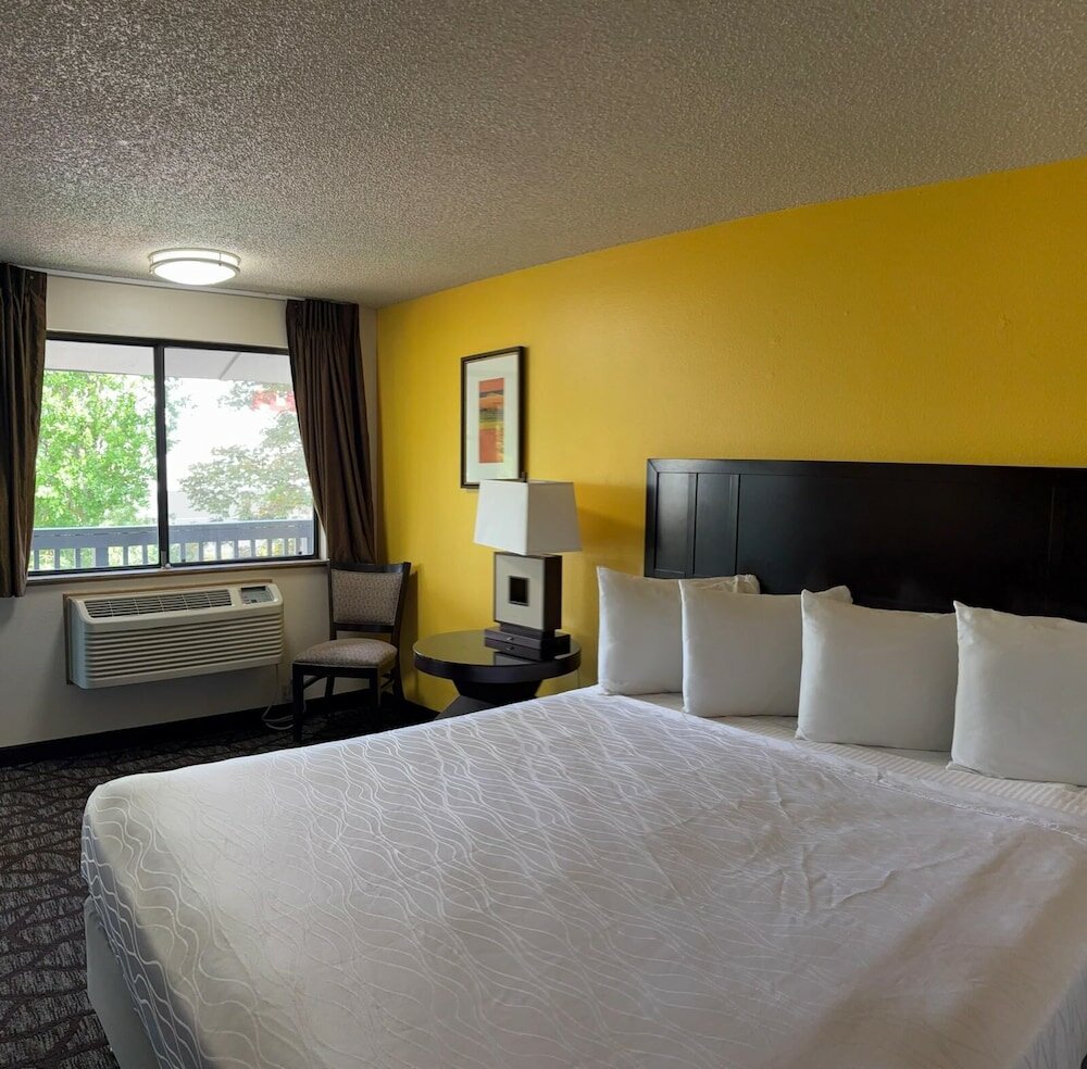 Фото PepperTree Inn