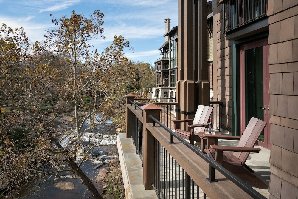 Фото Grand Bohemian Lodge Greenville Autograph Collection