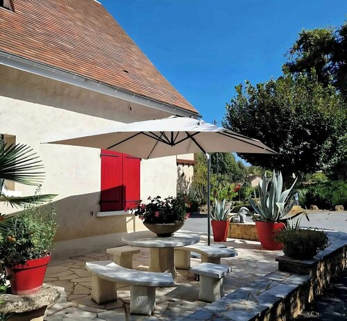 Гостиница La Bayardine в Сарле-ла-Канеде