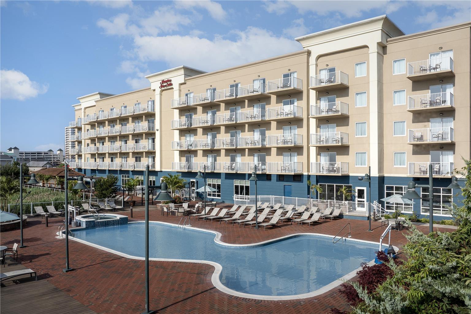 Фото Hampton Inn & Suites Ocean City/Bayfront-Convention Center