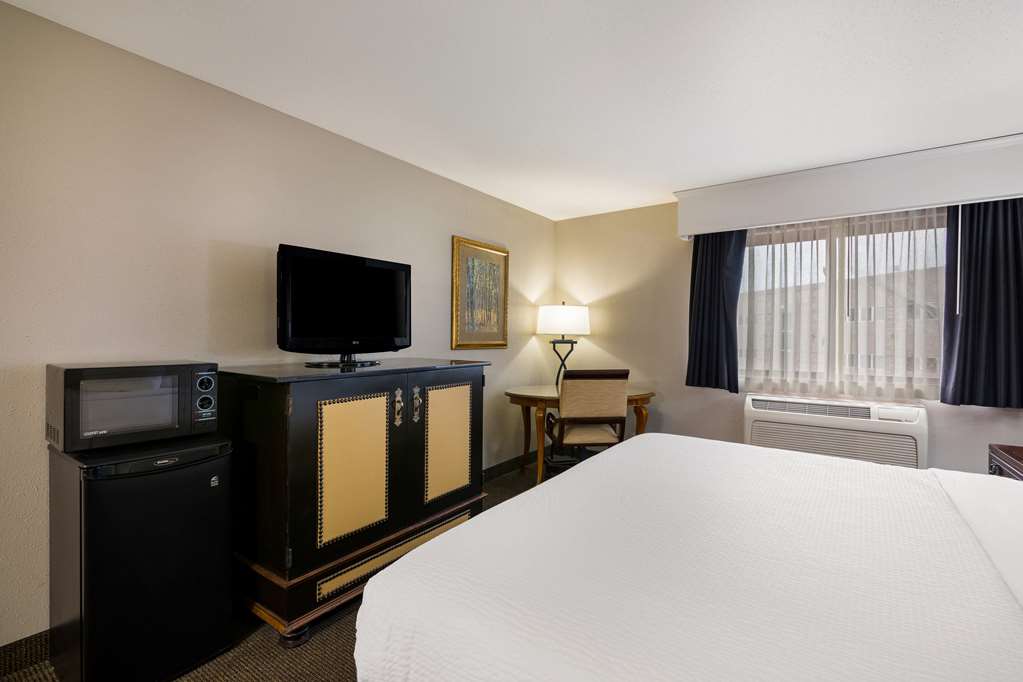 Фото Revel Hotel Minot, SureStay Collection by Best Western