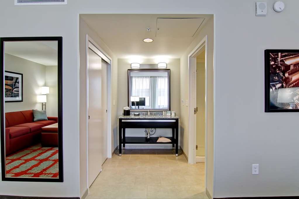 Фото Hampton Inn & Suites Cincinnati-Downtown