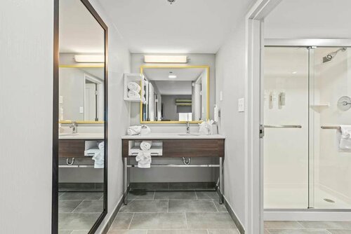Гостиница Hampton Inn Columbus-North в Коламбусе