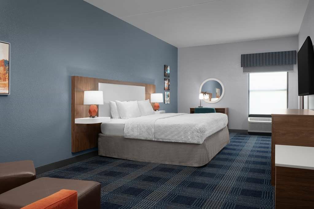 Фото Hampton Inn Russellville