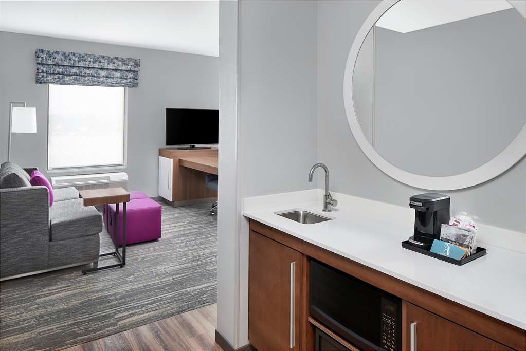 Фото Hampton Inn & Suites Bridgeview Chicago