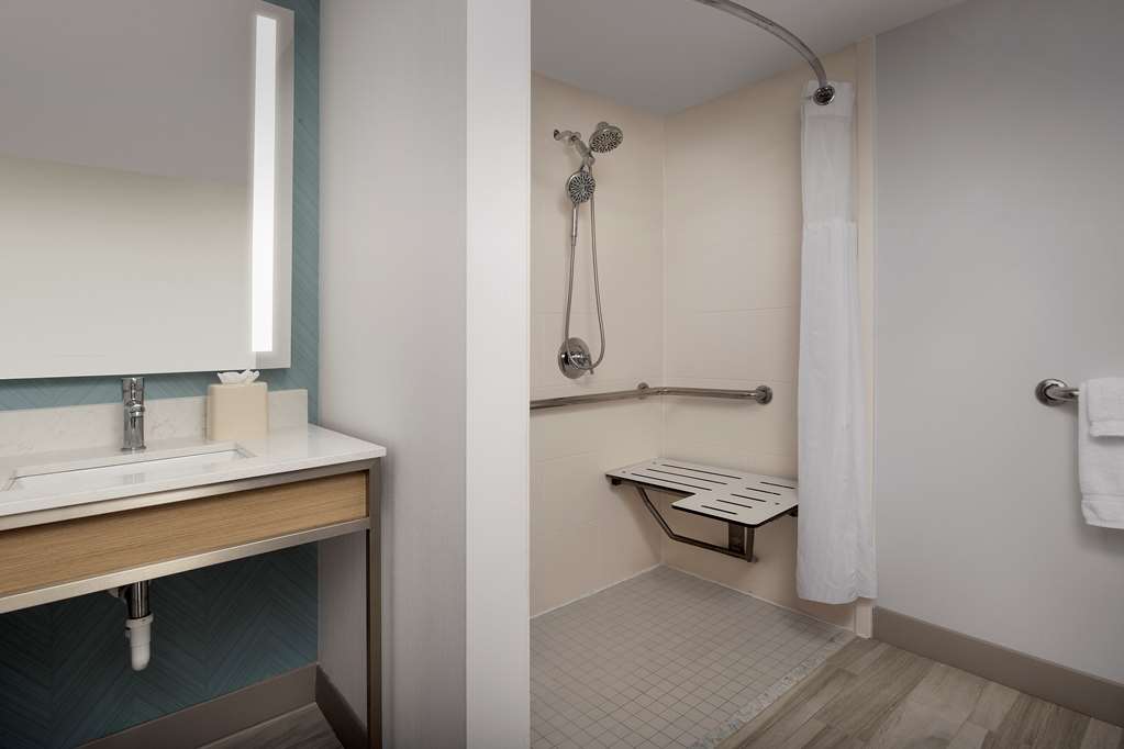 Фото Hilton Garden Inn Dallas/Duncanville