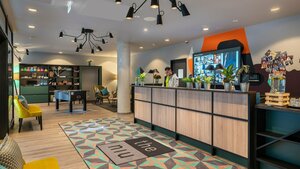 отель Holiday Inn - the niu, Charly Frankfurt City by Ihg