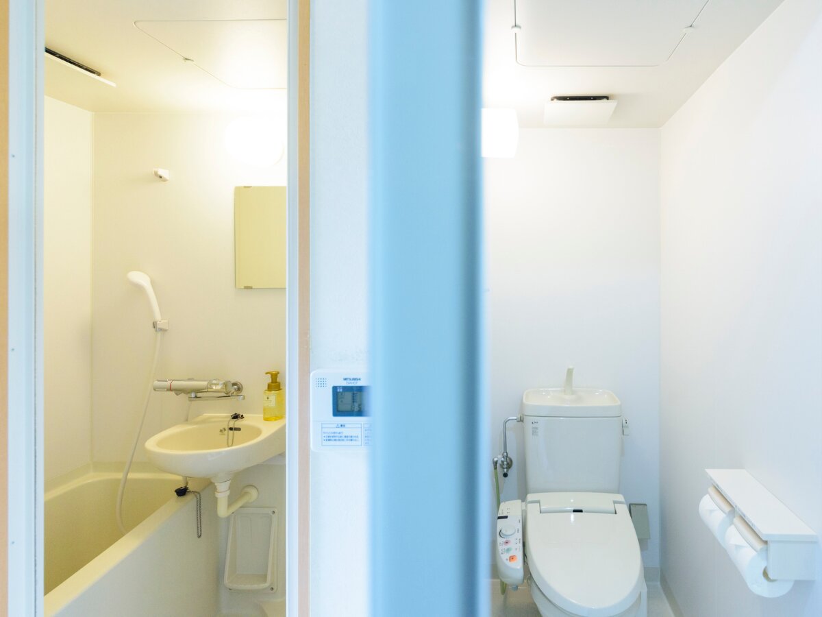 Фото Naha-West Inn