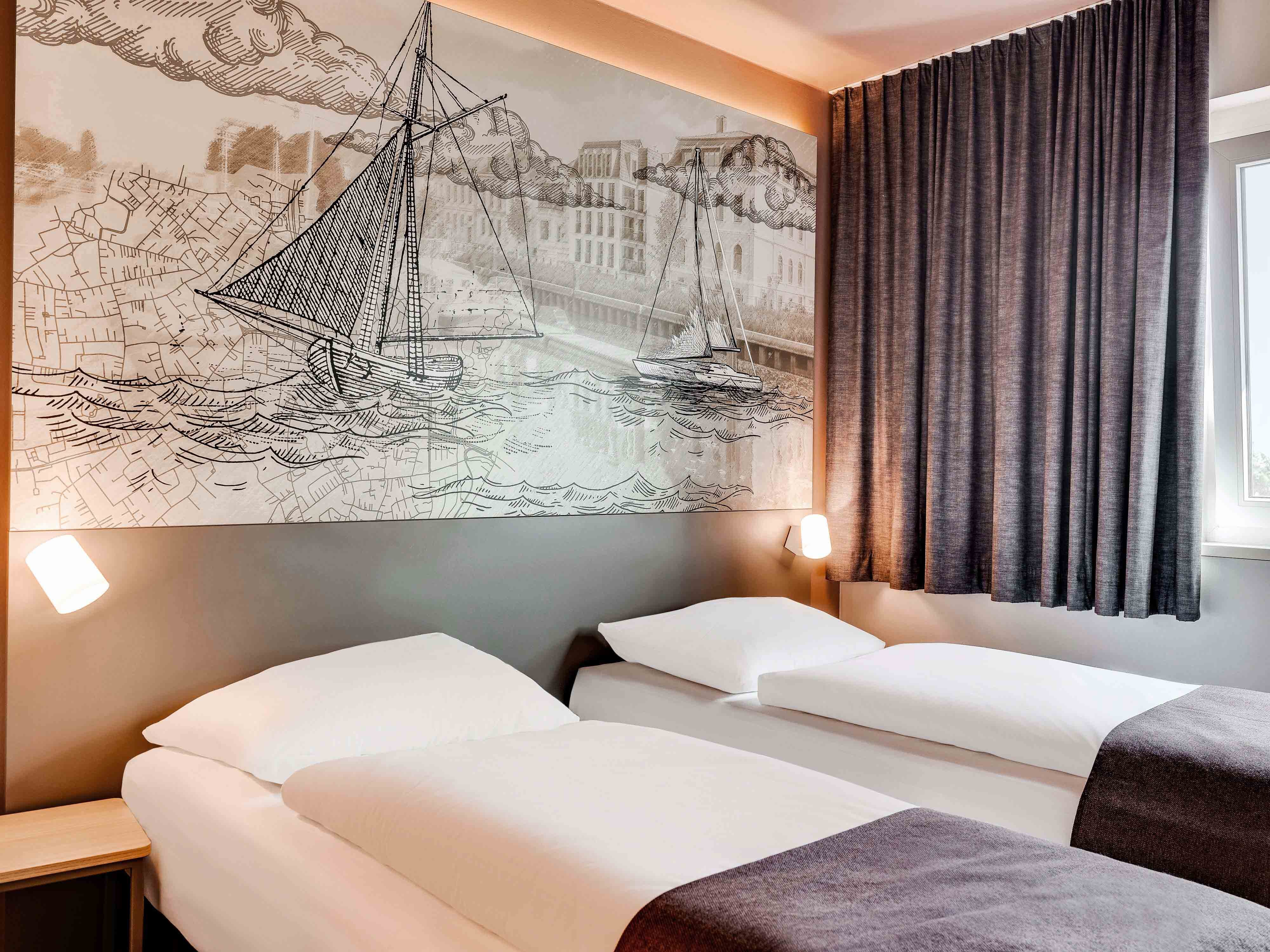 Фото B&b Hotel Oldenburg