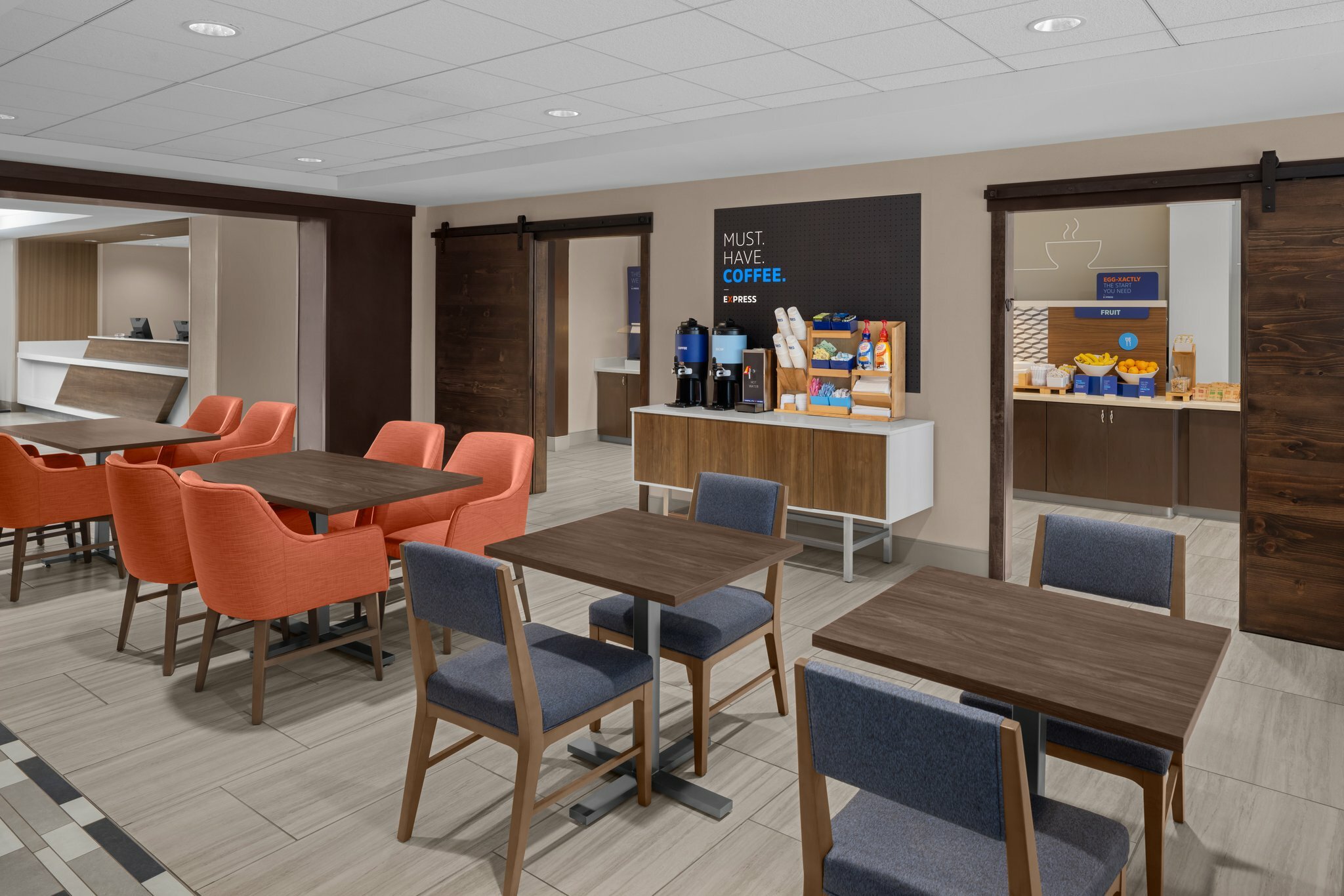 Фото Holiday Inn Express & Suites Midland Loop 250, an Ihg Hotel