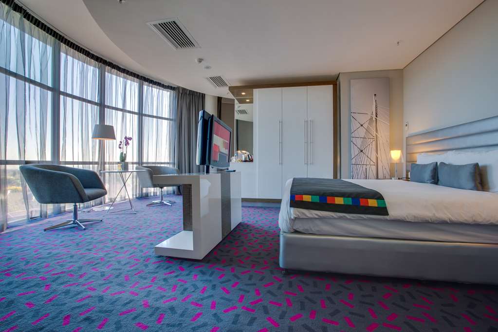 Фото Park Inn Sandton