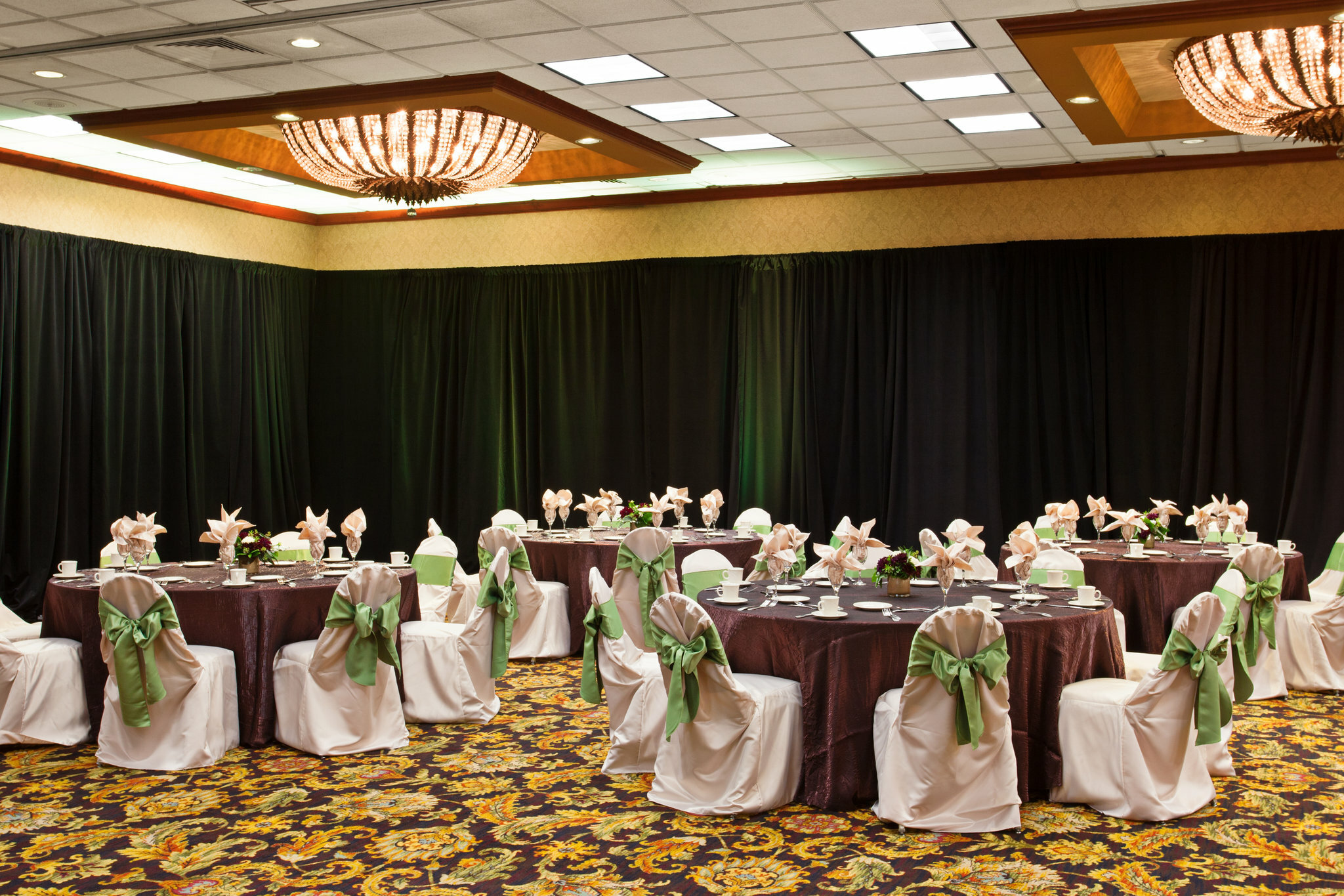 Фото Holiday Inn Sacramento Downtown-Arena, an Ihg Hotel