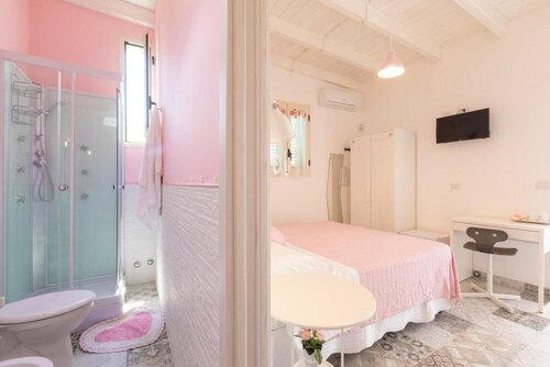 Гостиница B&b L'isola che non c'è в Удженто