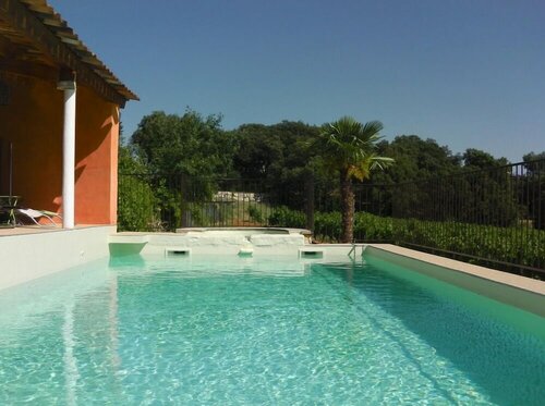 Гостиница Le Mas de l'Evajade в Карпантре