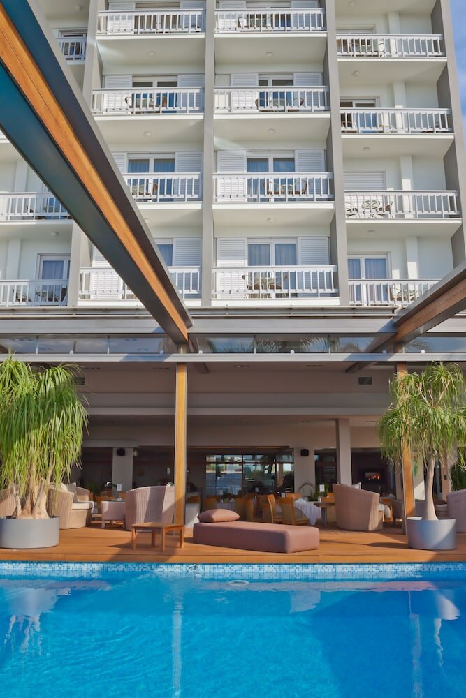 Фото Palace Hotel Glyfada