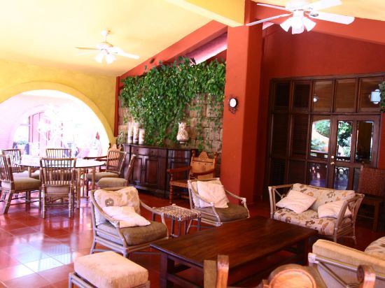 Фото Collection O Casa Bella Hotel Boutique, Cabo San Lucas