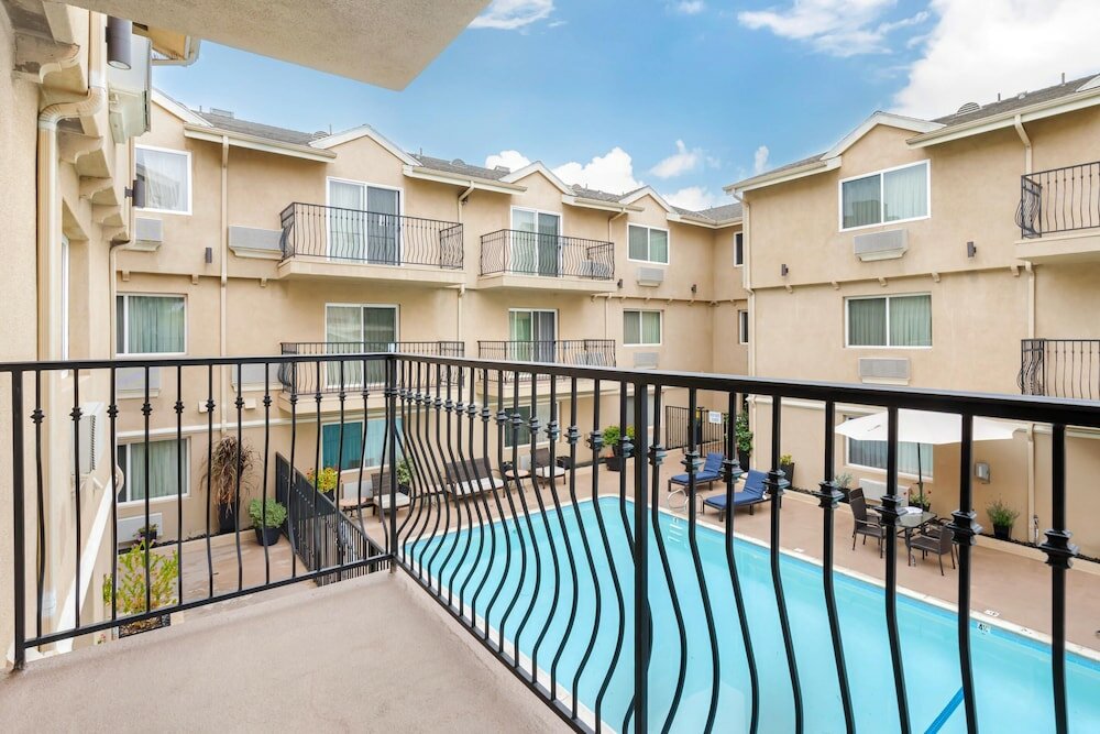 Фото Comfort Inn Cockatoo near Lax Airport