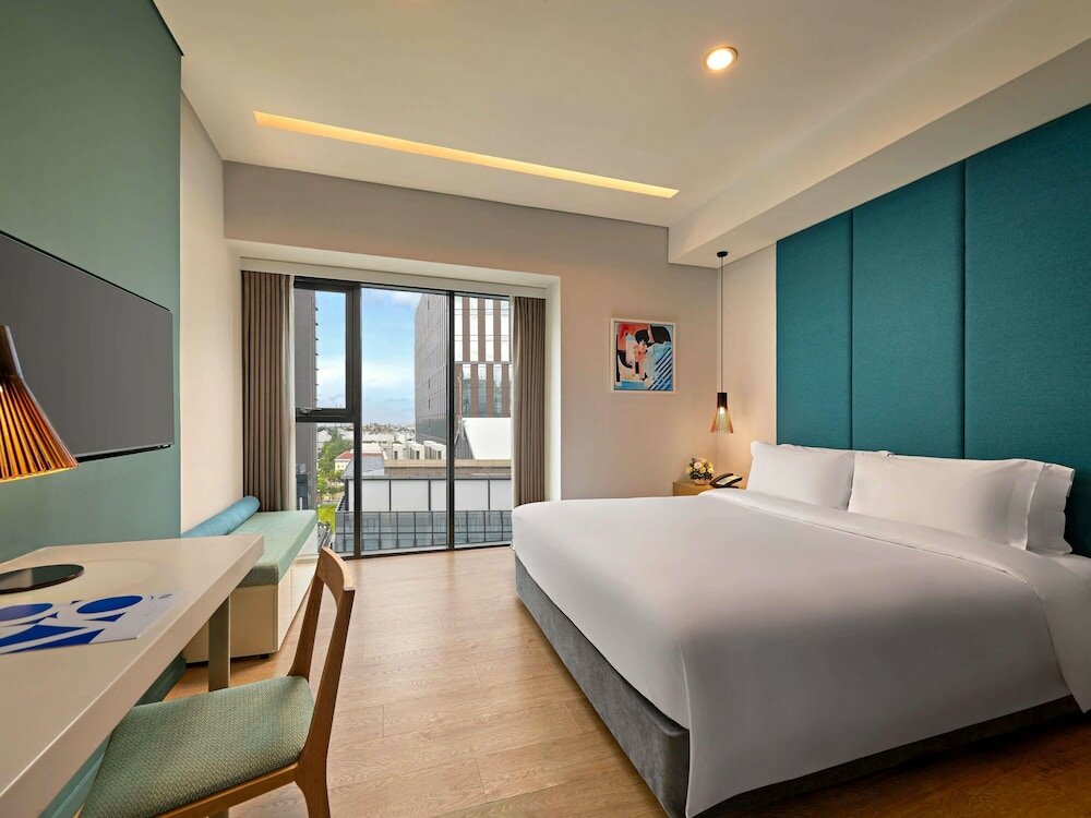 Фото Novotel Living Saigon South