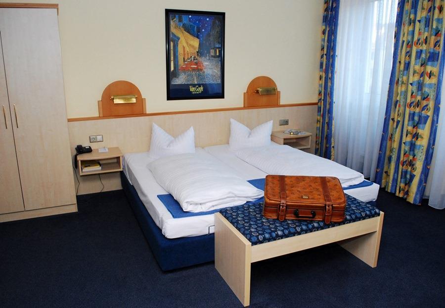 Фото City Partner Hotel Strauss