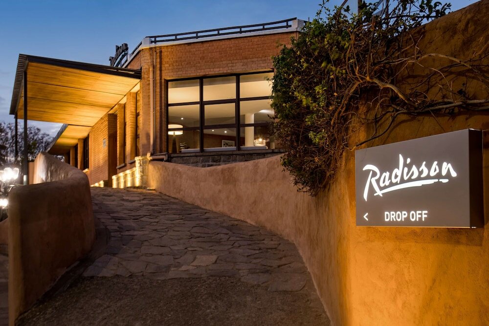 Фото Radisson Blu Hotel, Antananarivo Waterfront