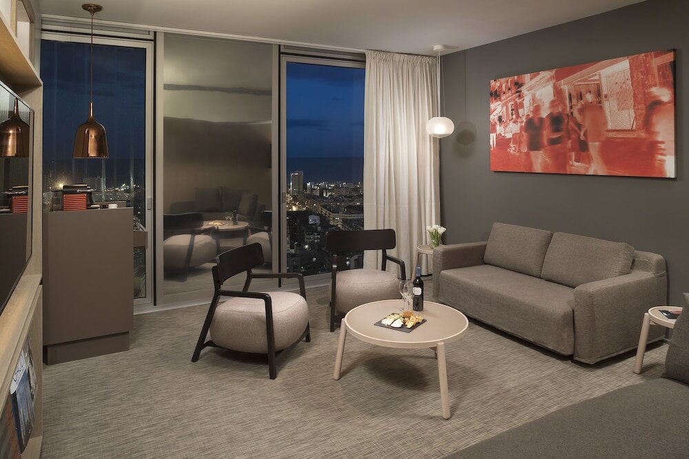 Фото The Level At Melia Barcelona Sky