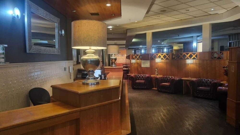 Фото Mercure Wigan Oak Hotel