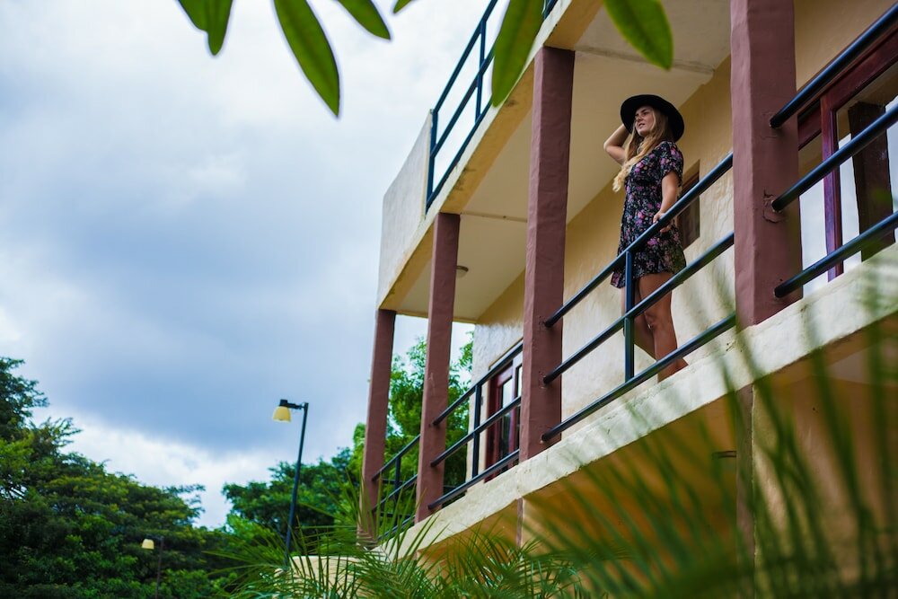 Фото Surf Ranch Hotel & Resort