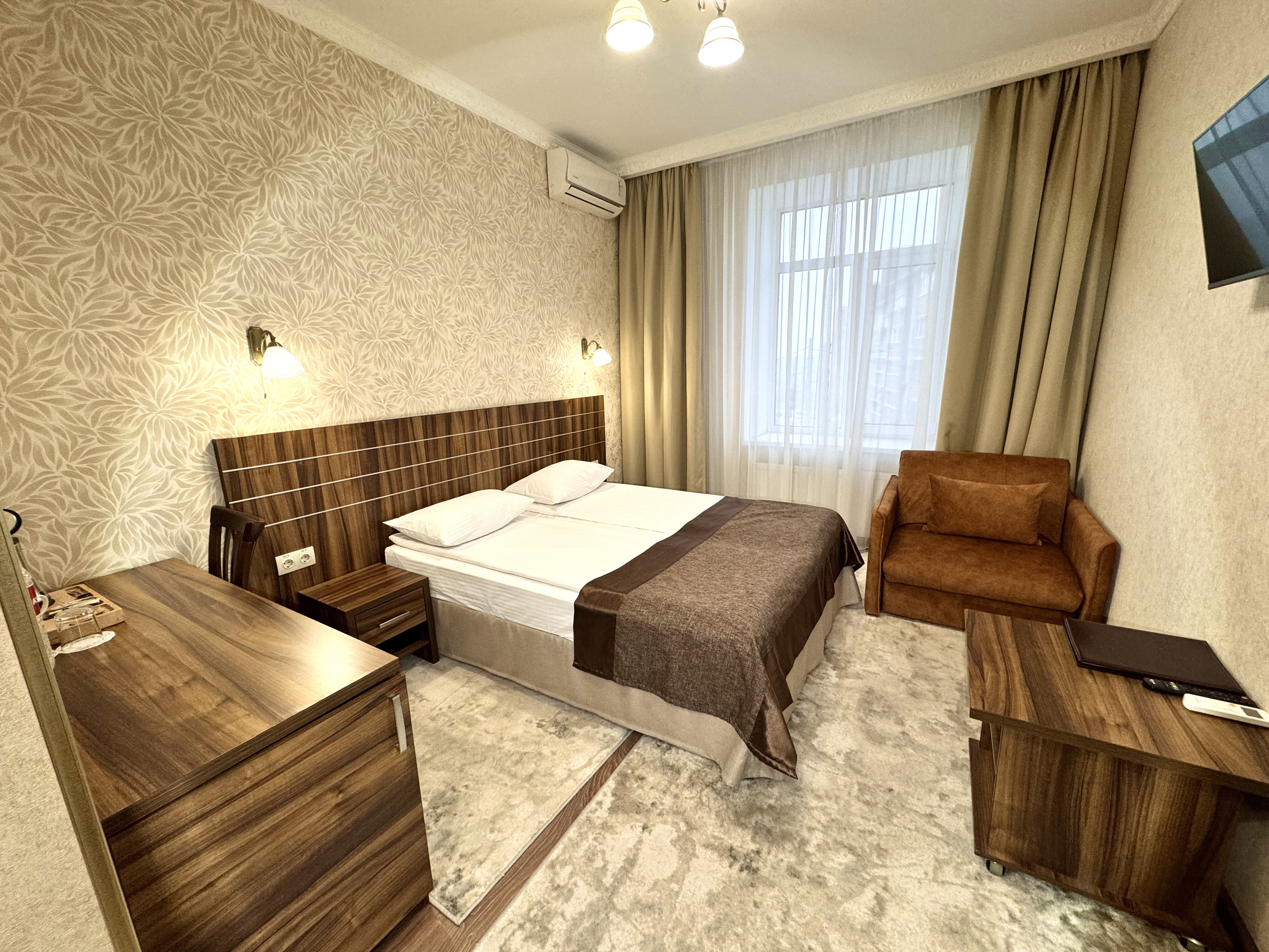 Фото Петровский